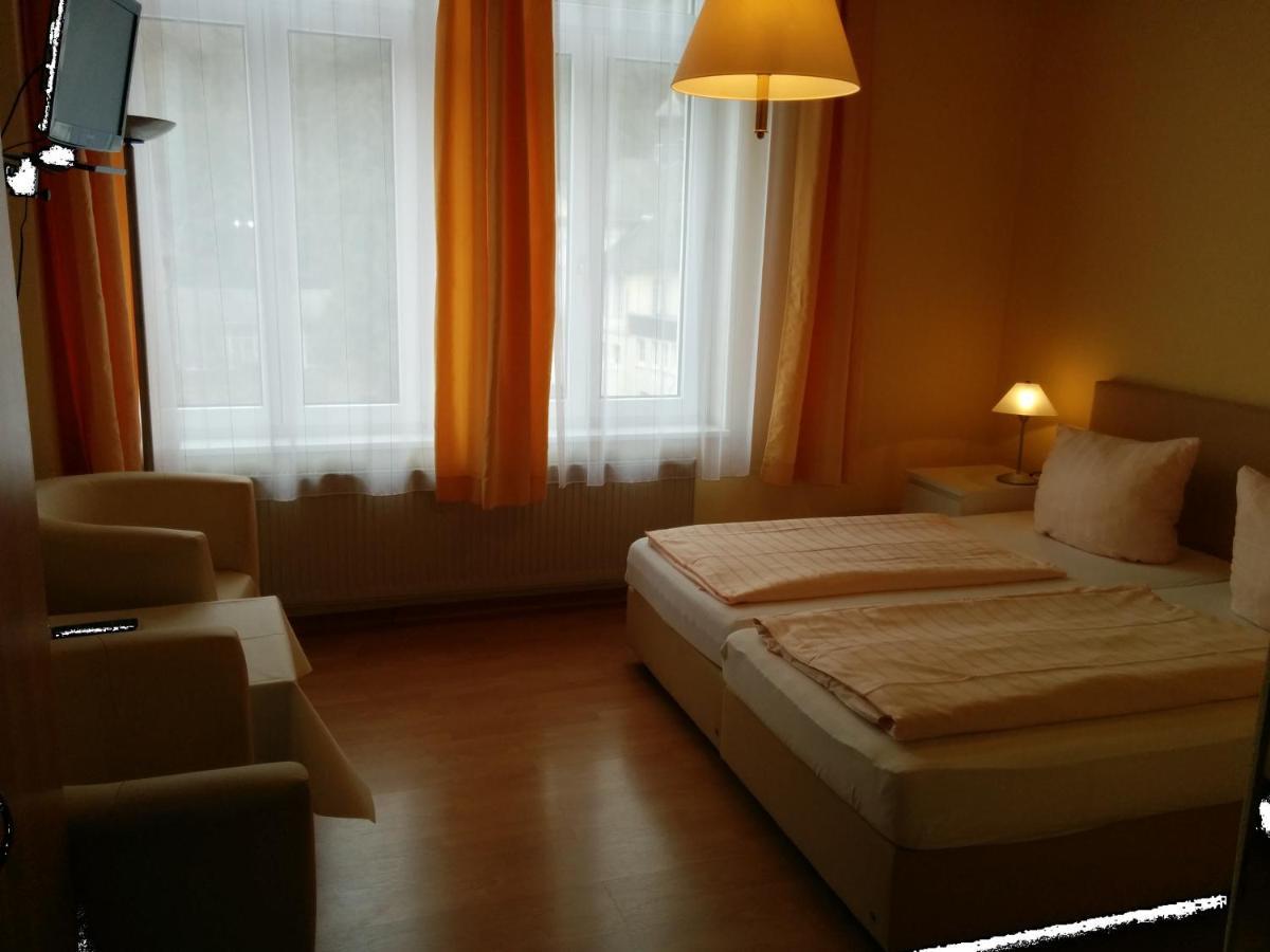 Kurhotel Quellenhof Bad Bertrich Ngoại thất bức ảnh