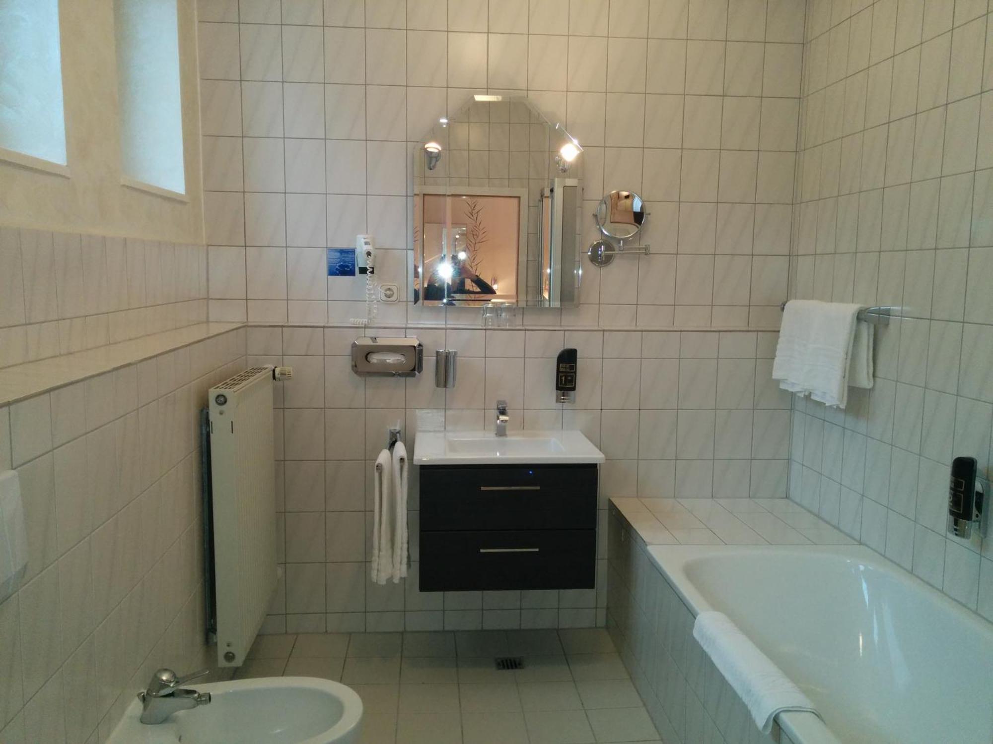 Kurhotel Quellenhof Bad Bertrich Ngoại thất bức ảnh