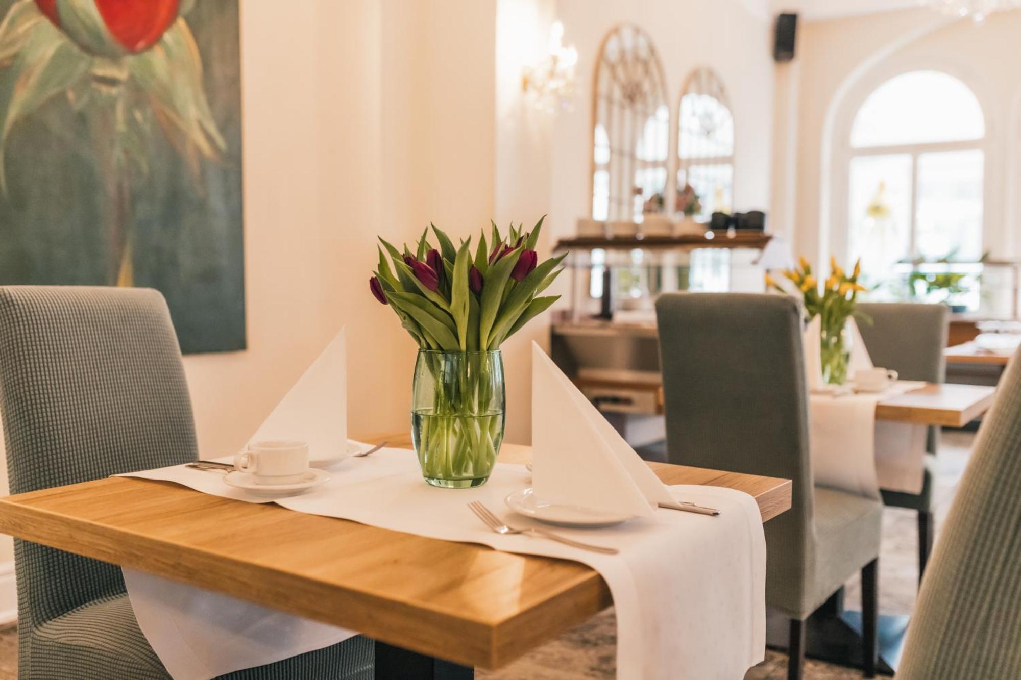 Kurhotel Quellenhof Bad Bertrich Ngoại thất bức ảnh
